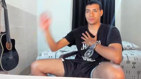 Snapshot of teamporn_18 chatting on 10.11.25 Danger online show from 10.11.25