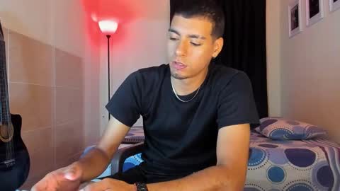 Snapshot of teamporn_18 chatting on 10.18.25 Danger online show from 10.18.25