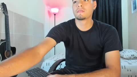 Snapshot of teamporn_18 chatting on 10.23.25 Danger online show from 10.23.25