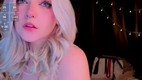 Snapshot of teapartyalice chatting on 05.01.26 Alice online show from 05.01.26