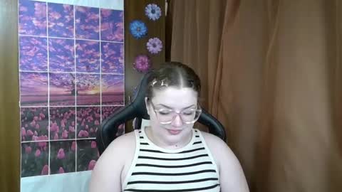 Teasing Dora online show from 07.22.26