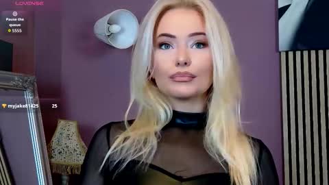 Snapshot of teasingjulianna chatting on 01.19.26 teasingjulianna online show from 01.19.26