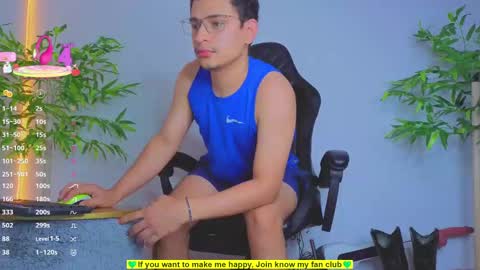 Snapshot of teddy_cowboy chatting on 10.12.25  Follow me on Twitter boys ryder and instagram teddyscoot 12  online show from 10.12.25