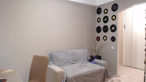 Snapshot of teddy_mode chatting on 10.13.25 Teddy online show from 10.13.25