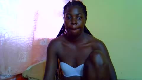 teddyquinsly28 online show from 04.25.26
