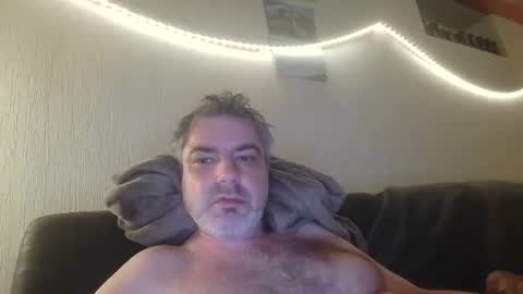 Snapshot of teeforyou chatting on 09.19.25 Peter online show from 09.19.25