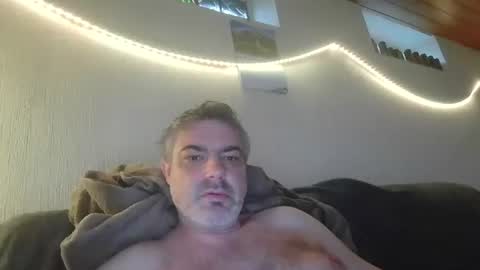 Snapshot of teeforyou chatting on 09.20.25 Peter online show from 09.20.25