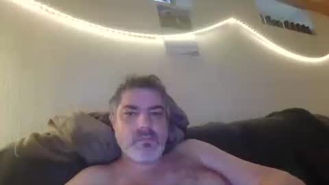 Snapshot of teeforyou chatting on 10.04.25 Peter online show from 10.04.25