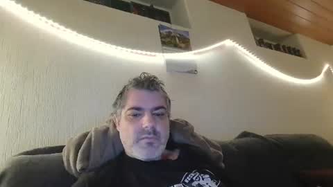 Snapshot of teeforyou chatting on 10.17.25 Peter online show from 10.17.25