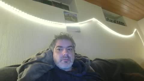 Snapshot of teeforyou chatting on 10.28.25 Peter online show from 10.28.25