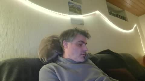 Snapshot of teeforyou chatting on 11.07.25 Peter online show from 11.07.25