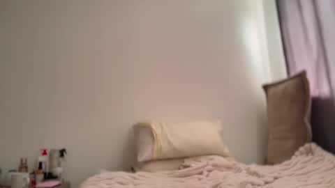 Amy No penetration Virgiin giirl online show from 12.21.25