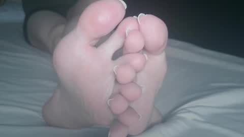 Viv West online show from 12.10.24