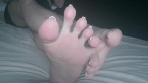 Viv West online show from 12.11.24