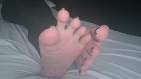 Viv West online show from 12.21.24