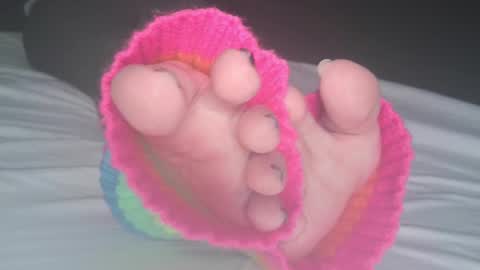 Viv West online show from 01.17.25