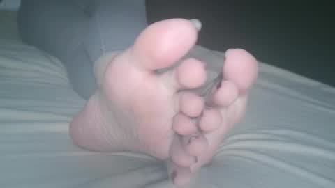 Viv West online show from 02.14.25