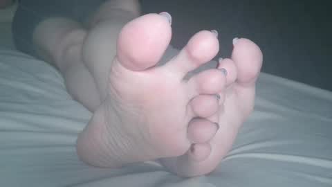 Viv West online show from 03.08.25