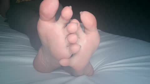 Viv West online show from 10.16.25