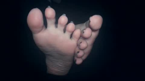 Viv West online show from 01.16.26