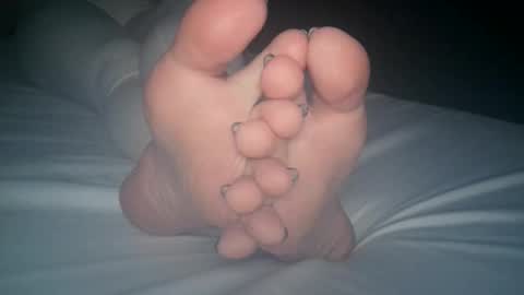 Viv West online show from 02.13.26