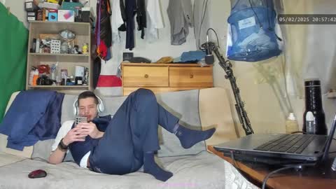 Snapshot of telepaticman chatting on 02.05.25 Virg Lszl online show from 02.05.25