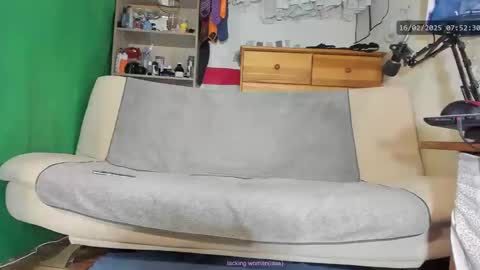 Snapshot of telepaticman chatting on 02.16.25 Virg Lszl online show from 02.16.25