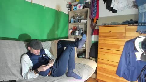 Snapshot of telepaticman chatting on 03.01.25 Virg Lszl online show from 03.01.25