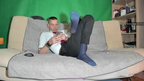 Snapshot of telepaticman chatting on 03.08.25 Virg Lszl online show from 03.08.25