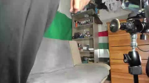 Virg Lszl online show from 09.30.25