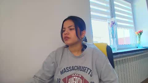Snapshot of tell_me_goddess chatting on 04.29.26 Amazing SALOME online show from 04.29.26