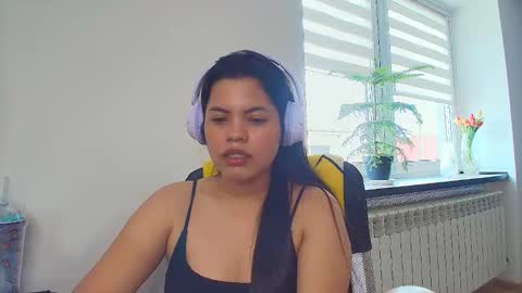 Snapshot of tell_me_goddess chatting on 06.01.26 Amazing SALOME online show from 06.01.26