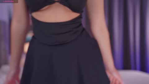 Snapshot of telladreamer_ chatting on 10.12.25 Tella online show from 10.12.25