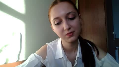 Snapshot of temptingvision chatting on 02.25.25 temptingvision online show from 02.25.25