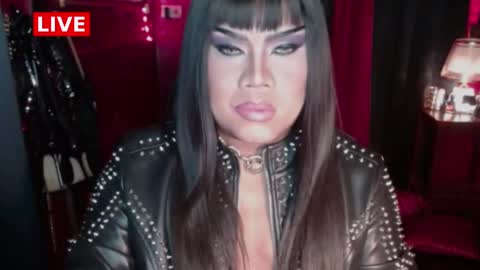 Snapshot of temptress_cocoxxx chatting on 12.15.24 Mistress Coco online show from 12.15.24