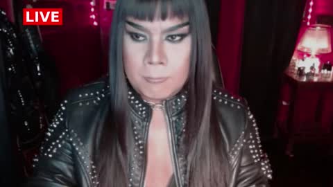 Snapshot of temptress_cocoxxx chatting on 12.29.24 Mistress Coco online show from 12.29.24