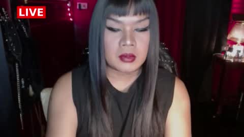 Snapshot of temptress_cocoxxx chatting on 01.16.25 Mistress Coco online show from 01.16.25