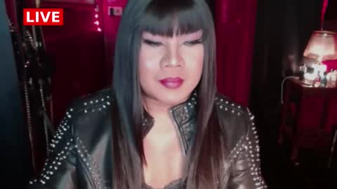 Snapshot of temptress_cocoxxx chatting on 01.20.25 Mistress Coco online show from 01.20.25