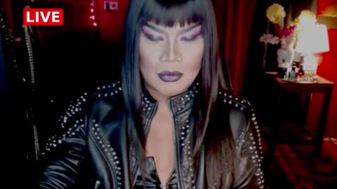 Snapshot of temptress_cocoxxx chatting on 02.02.25 Mistress Coco online show from 02.02.25