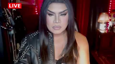 Snapshot of temptress_cocoxxx chatting on 09.13.25 Mistress Coco online show from 09.13.25