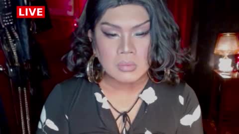 Snapshot of temptress_cocoxxx chatting on 09.21.25 Mistress Coco online show from 09.21.25