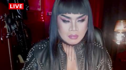 Snapshot of temptress_cocoxxx chatting on 10.26.25 Mistress Coco online show from 10.26.25