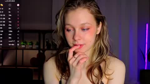 Hey Im Aneta  online show from 05.17.26