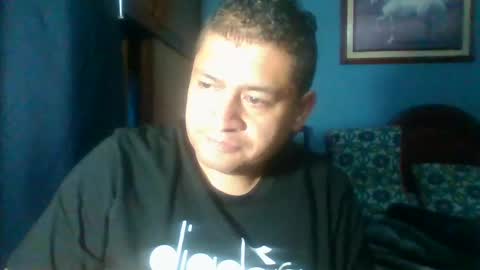 Snapshot of tender_eldelatienda chatting on 12.21.24 Fabio Canavaro online show from 12.21.24