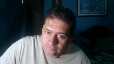 Snapshot of tender_eldelatienda chatting on 03.12.25 Fabio Canavaro online show from 03.12.25