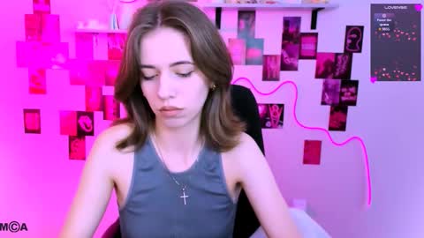 ur Louise online show from 03.10.26