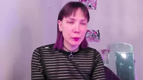 Snapshot of tenebrise chatting on 03.04.26 Kira online show from 03.04.26