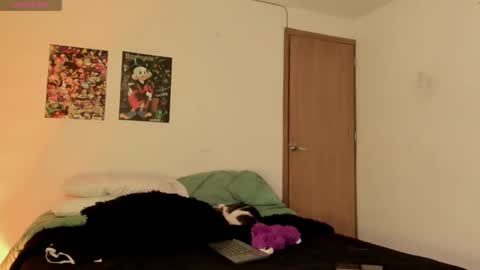 Teo online show from 10.18.25