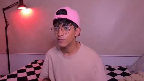 teo brown Independent model online show from 10.18.25