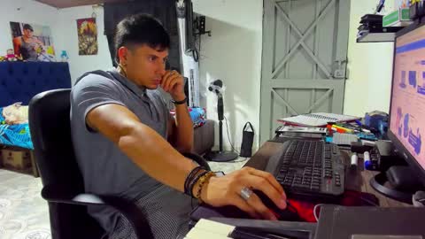 teoyes_ online show from 11.11.25